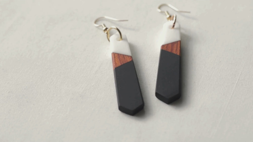 GEOMETRIC DROP WOOD EARRINGS | Beauty Uncovered